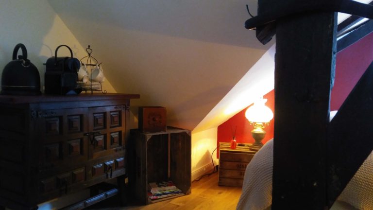 Ferienunterkunft Monschau Zimmer rot Ansicht